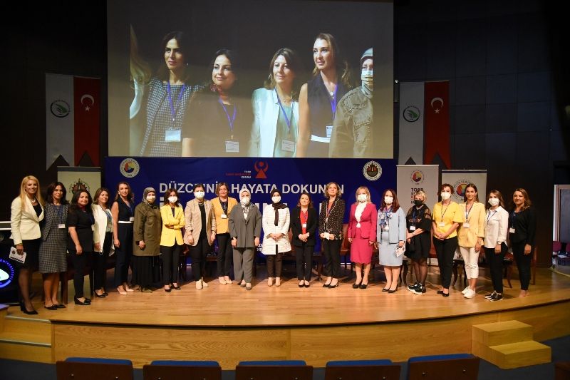 Düzce’nin Önde Gelen İş Kadınları Düzce Üniversitesi’nde Buluştu